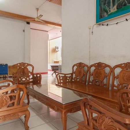 Koolkost Syariah Near Ayani Mega Mall Pontianak Kültér fotó