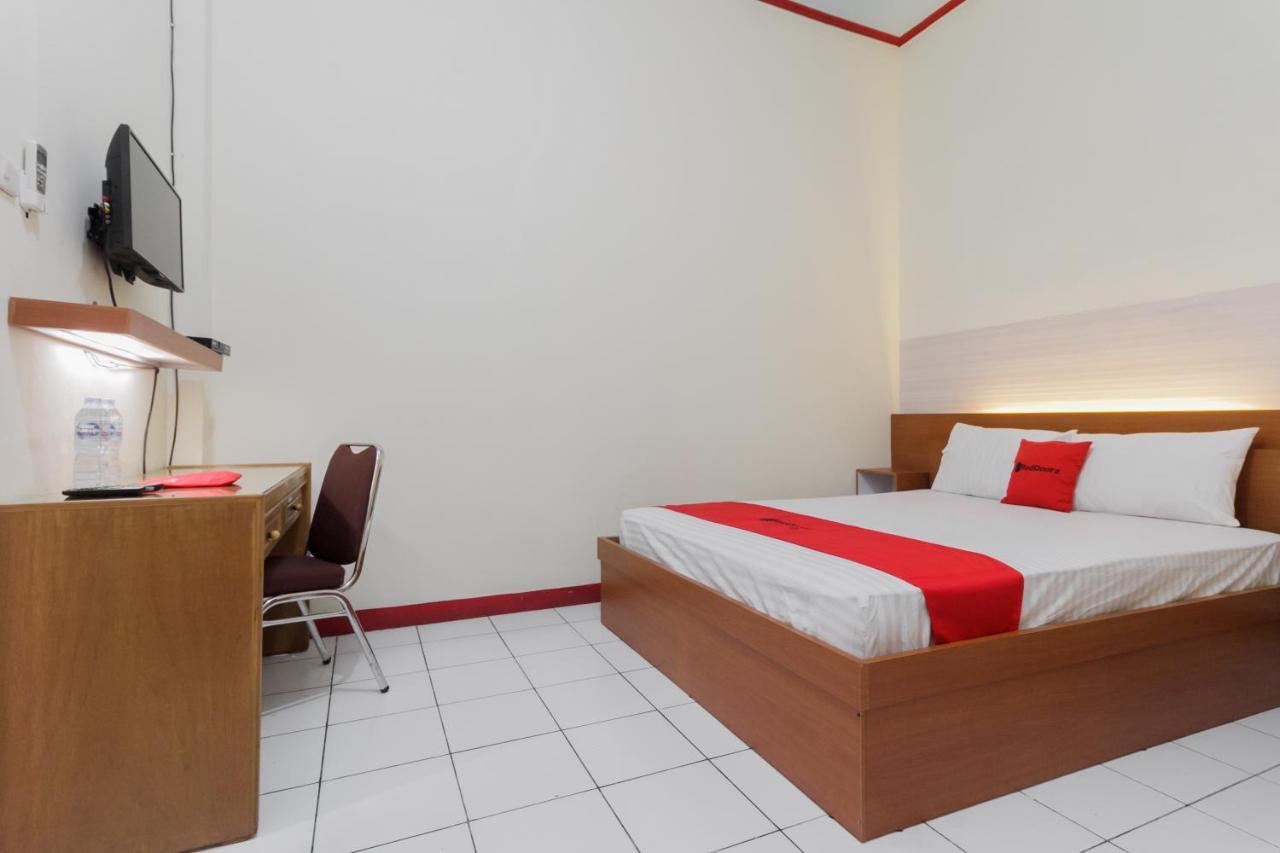 Koolkost Syariah Near Ayani Mega Mall Pontianak Kültér fotó
