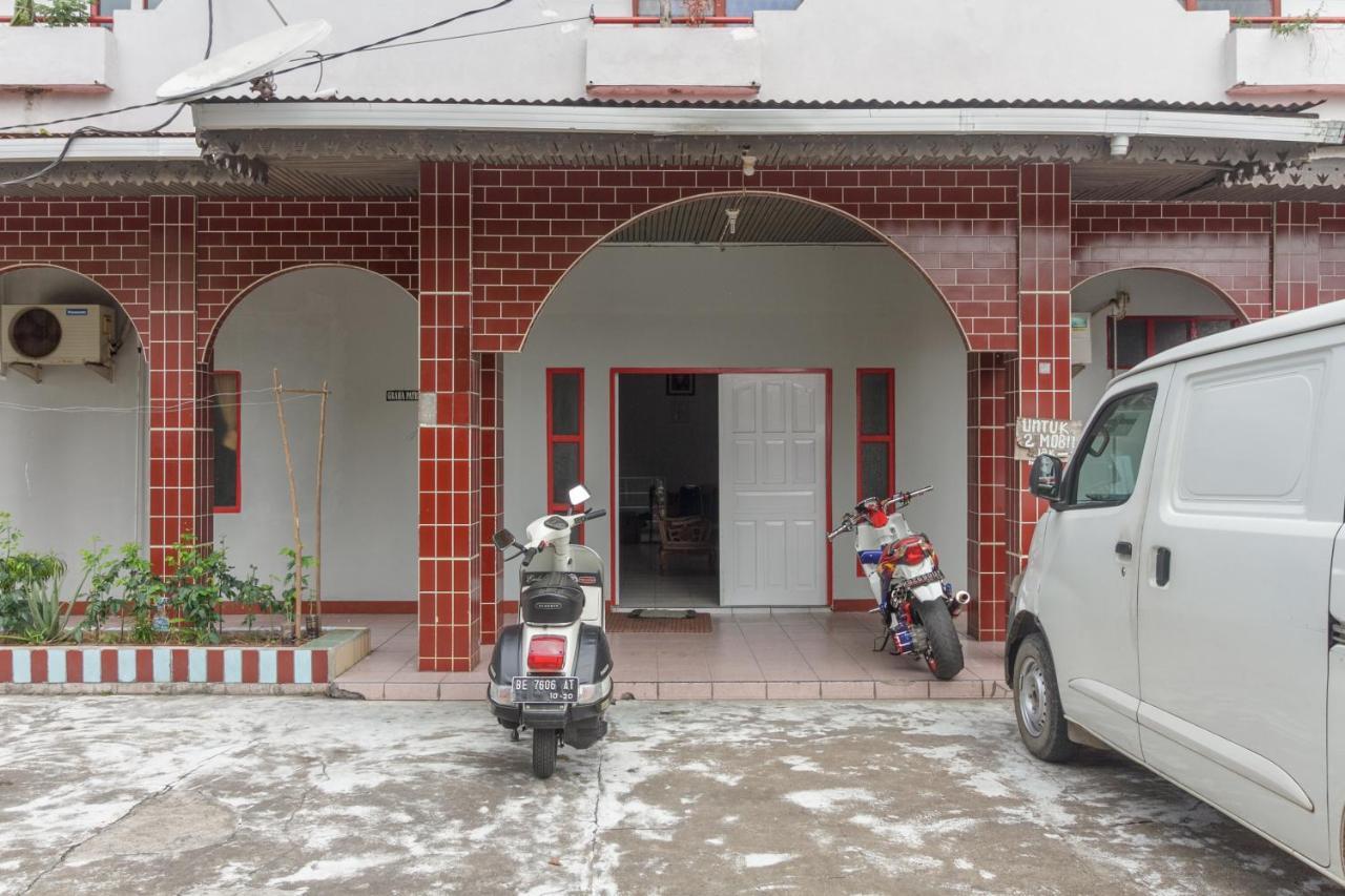 Koolkost Syariah Near Ayani Mega Mall Pontianak Kültér fotó